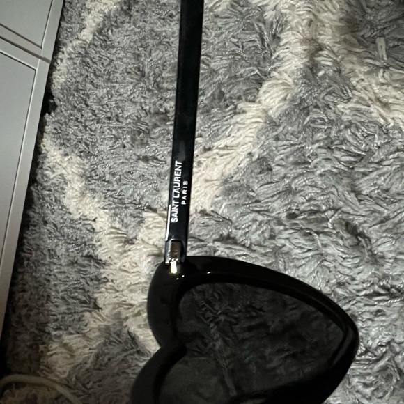 Saint Laurent Lou Lou Sunglasses - Picture 5 of 5